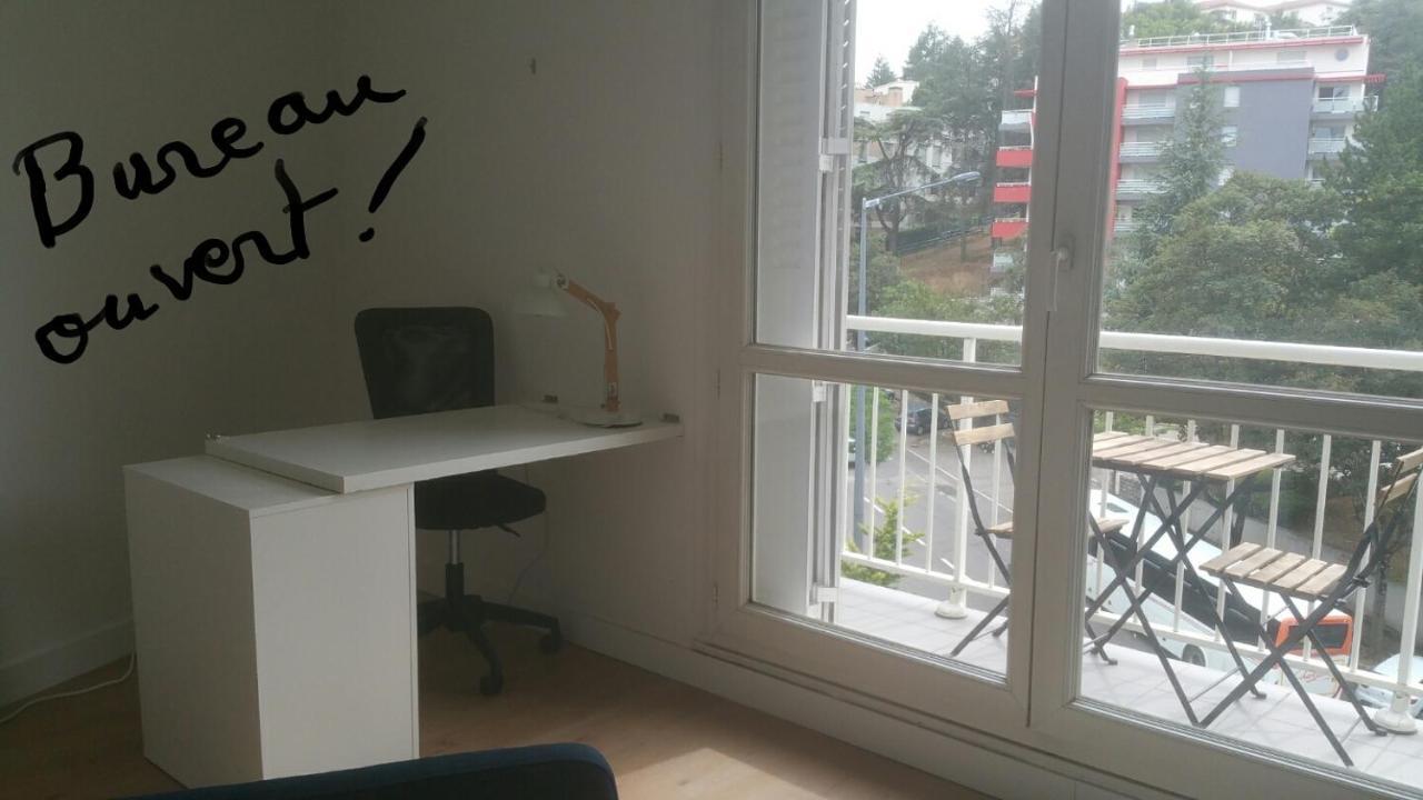Rond Point Studio Cosy Et Central Avec Balcon Saint-Etienne  Dış mekan fotoğraf